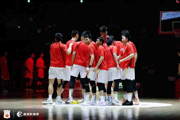 苏群：乒乓球因为饭圈影响了高水平 篮球因为水平低才有了饭圈